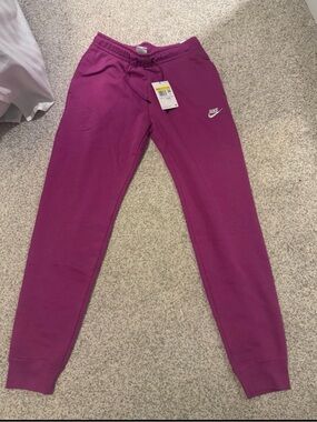 Nike Sweatpants